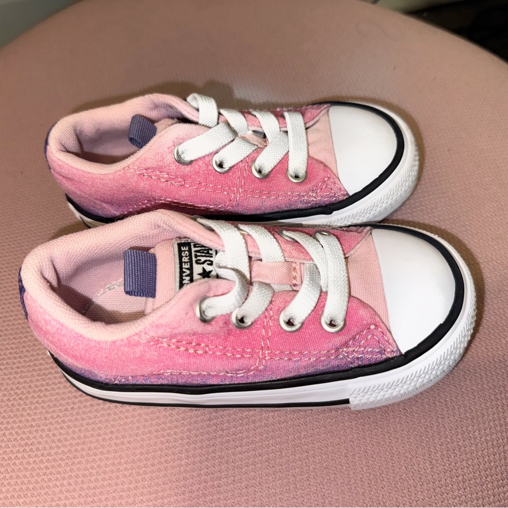 Converse Kids Pink and White Sneakers